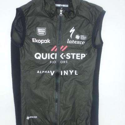 Gilet imperméable QUICK-STEP-ALPHA VINYL 2022 (taille M)