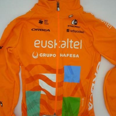 Veste hiver EUSKALTEL 2024 (taille S)