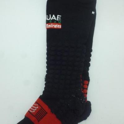 Chaussettes compression UAE-TEAM EMIRATES 2021 (taille 42/44)