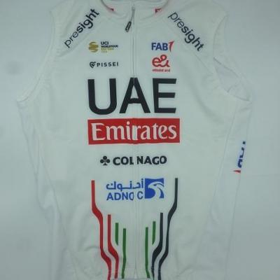 Gilet thermique UAE-TEAM EMIRATES 2024 (taille M)